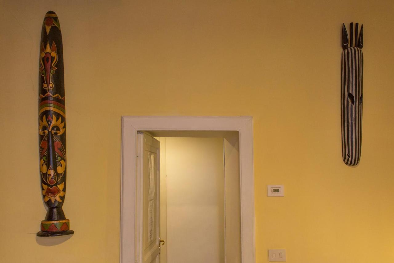 Dimora Dei Giganti Apartment Napoli Bagian luar foto